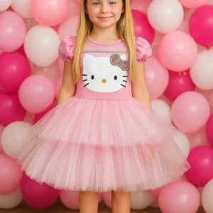 Vestido inspirado en hello Kitty